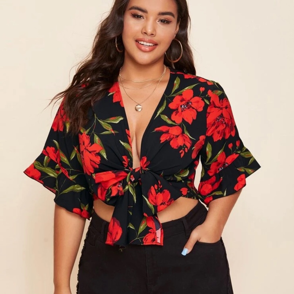 SHEIN Floral Print Self-Tie Top